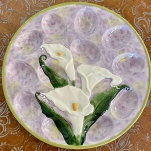 Hand-Painted Ceramic Calla Lily Deviled Egg Platter in White & Green small chip!